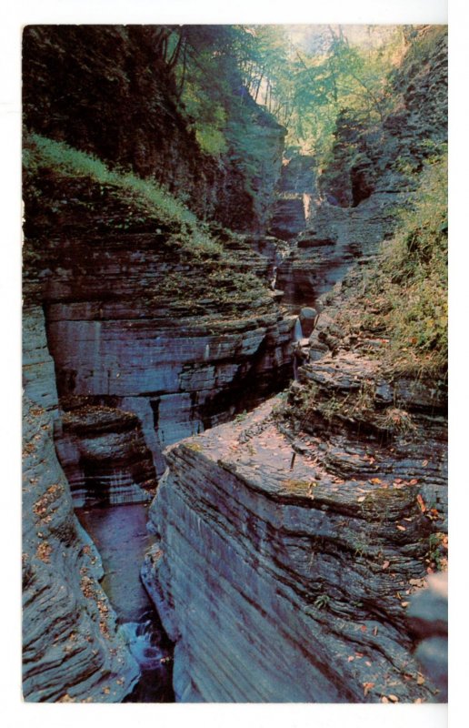 NY - Watkins Glen. Upper Cavern