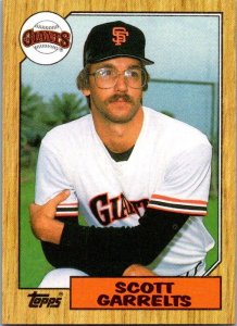 1987 Topps Baseball Card Scott Garrelts San Francisco Giants sk3383