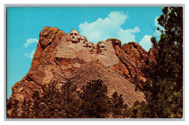 Vintage Postcard SD Mt. Rushmore National Monument South Dakota