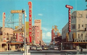 FREEMONT FROM MAIN STREET LAS VEGAS NEVADA HOTEL CASINOS POSTCARD 1962