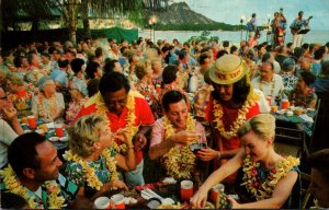 Hawaii Waikiki Beach Mackenzie Tours Luau 1969