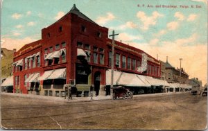 Postcard Northern Pacific Avenue and Broadway in Fargo, North Dakota~402