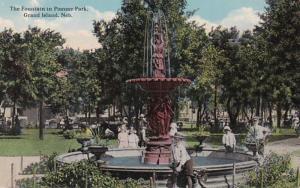 Nebraska Grand Island The Fountain In Pioneer Park Curteich