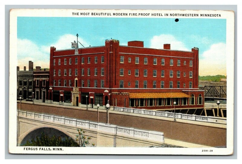 Vintage 1930's Advertising Postcard The River Inn Hotel Fergus Falls Minnesota