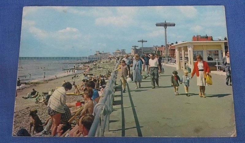 Vintage Postcard   The Beach And Promenade Bognor Regis  Sussex B1D