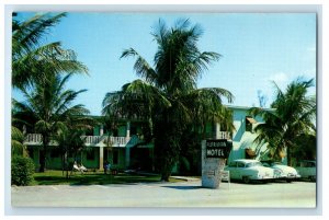 c1950's Floridian Motel Cars Scene Street Delray Beach Florida FL Postcard