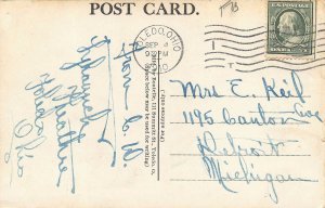 LPS37 TOLEDO Ohio Bath House Toledo Beach  Postcard