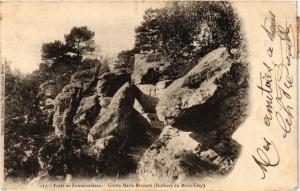 CPA Foret de FONTAINEBLEAU Grotte Marie Brunetti (Rochers du Mont Ussy (249193)