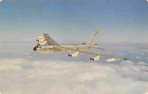 B-52 Strato Fortress Bomber Aircraft Plane USAF postcard