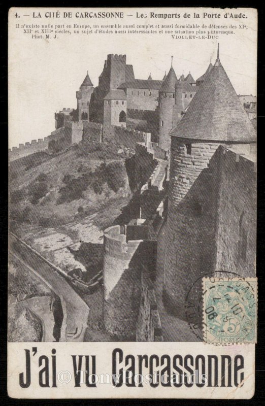 La Che de Carcassonne - Les Remparts de la Porte d'Aude