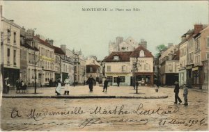 CPA MONTEREAU Place aux Blés (924771)