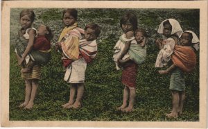 PC PHILIPPINES, MEISJES OP WEG NAAR SCHOOL, Vintage Postcard (b42995)