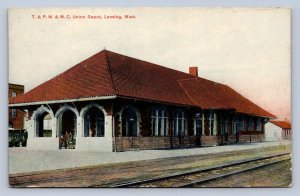 DS2/ Lansing Michigan Postcard c1910 T&PM & M.C. Railroad Depot 33