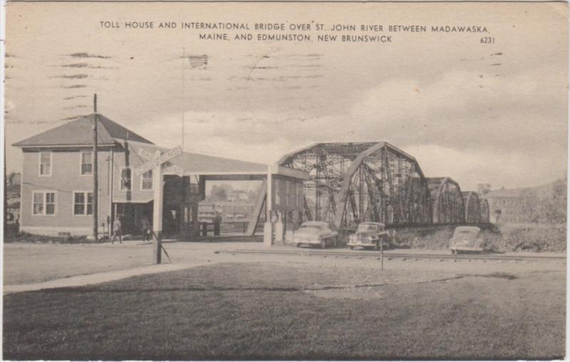 maine Edmunston  Toll house and International Bridge