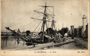 CPA La ROCHELLE Le Port (666713)