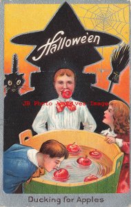 344437-Halloween, Nash No 2S-6a, Ducking for Apples,Witch Silhouette & Black Cat