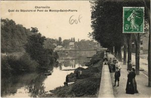 CPA Charleville - Quai du Spulcre et Pont de Montcy-Saint-pierre (135092)