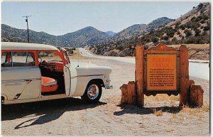 TIJERAS CANYON Albuquerque, New Mexico ROUTE 66 Roadside Car 1950s Rare Postcard