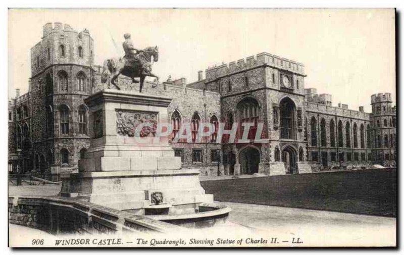 Postcard Old Windsor Castle The Quadrangle Showing Statue of Charles II