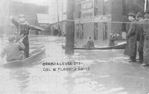 Broad & Levee Streets, Columbus, Ohio Flood Scene 1913 Vintage Postcard