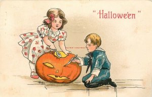 Halloween, JOL, Little Girl and Boy, Embossed, Rapheal Tuck No. 188