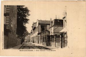 CPA BOIS-COLOMBES Rue Guizot-Les Écoles (413601) 