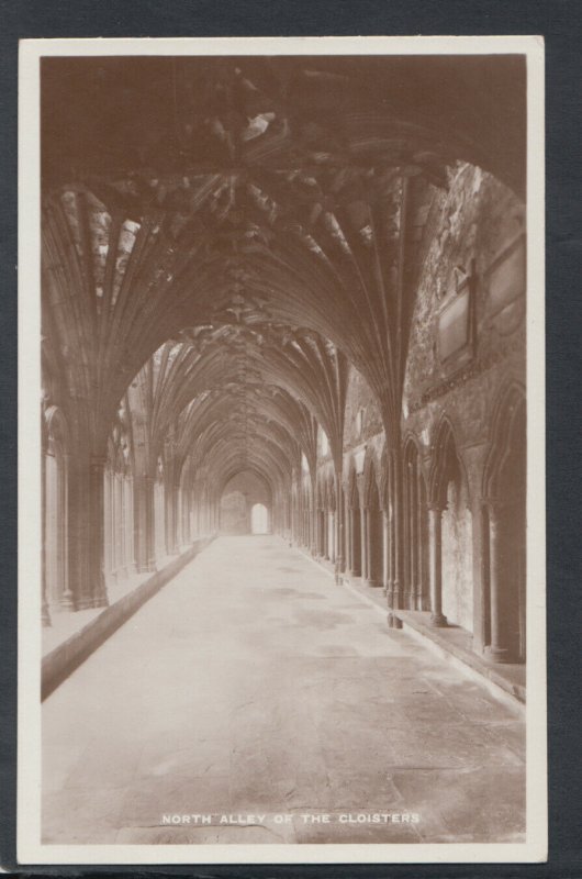 Kent Postcard - North Alley of The Cloisters, Canterbury Cathedral    RS20085