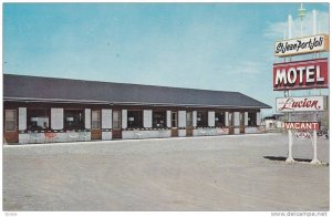 Motel Chez Lucien, Saint-Jean Port-Joli, Quebec, Canada, 40-60s