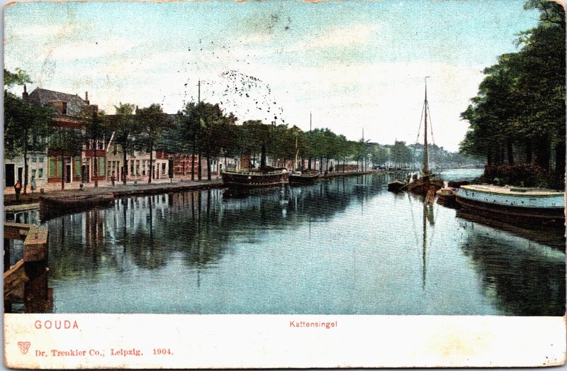 Netherlands Gouda Kattensingel Vintage Postcard C325