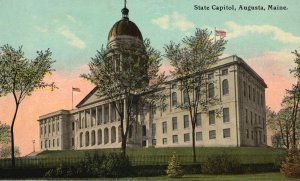 Vintage Postcard 1910's State Capitol Historic Building Augusta Maine F.W.K. Pub