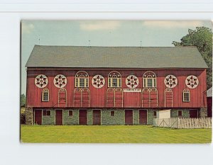 Postcard Hex-Decorated Barn, Heart of Dutchland, Pennsylvania