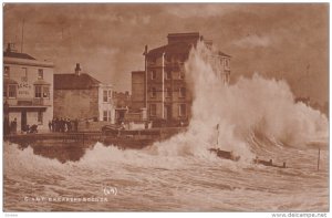 RP: Bognor Regis , Arun district , West Sussex , PU-1909 ; Giant Breakwater