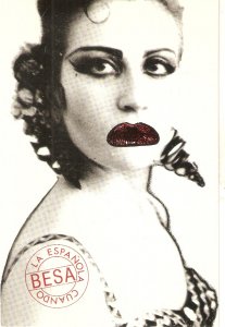 Lady with the red lips. La Española cuando besa.. Curipous modern Spanish