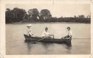 G14/ South Bend Indiana RPPC Postcard Family Boating Rowing Lake 3