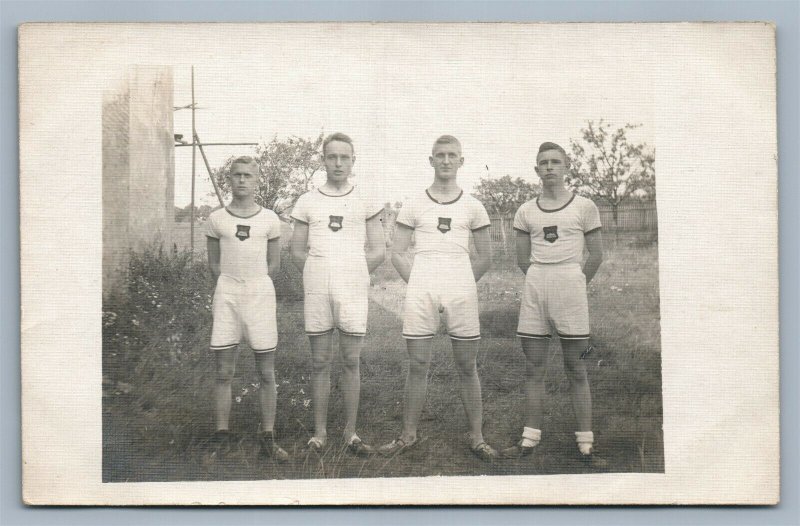 ATHLETS TEAM ANTIQUE REAL PHOTO POSTCARD RPPC