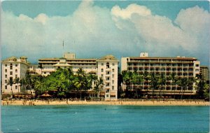 Moana Hotel Waikiki Beach Hawaii Beachfront Ocean Palm Trees Chrome Postcard 