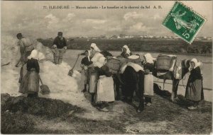 CPA ILE-de-RÉ Marais salants Le tasselier et le charroi du Sel (809585)
