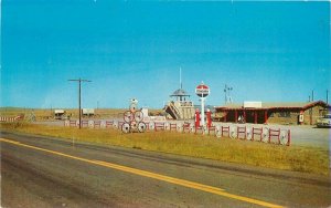 Automobiles Sod House Museum Standard Upton Wyoming Postcard Dexter 20-13376