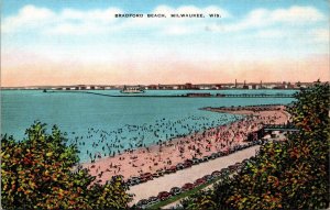 Bradford Beach Milwaukee WI Postcard PC124