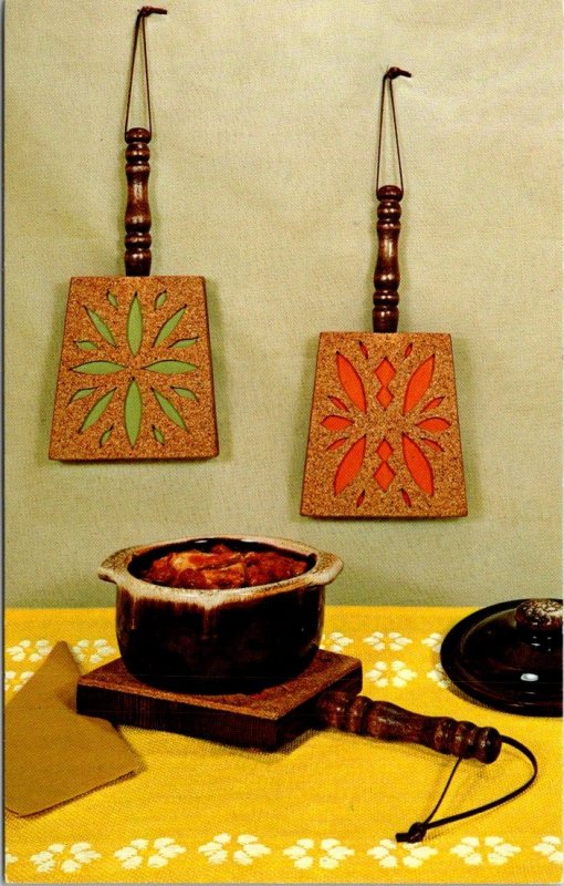 Iowa, Des Moines - Decorator Trivet - National Handcraft Studios - [IA-080]