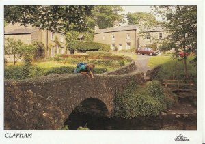 Yorkshire Postcard - Clapham - Ref MB2162