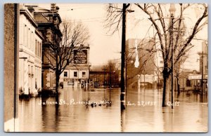 K41/ Parkersburg West Virginia RPPC Postcard c1937 Juliana St Flood Disaster 153