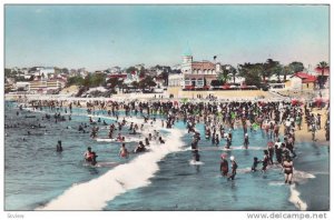 RP: Costa Do Sol, Praia de Estoril , Portugal , 30-40s