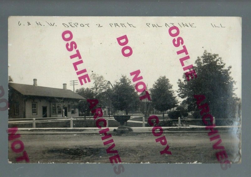 Palatine ILLINOIS RPPC c1910 C & NW RR DEPOT Train Station RAILROAD nr Chicago