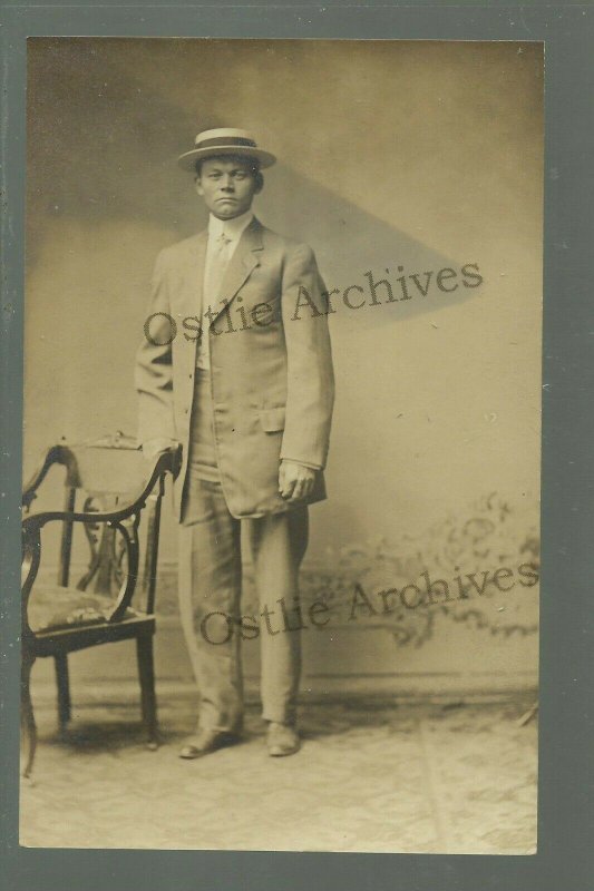 RPPC c1910 AMPUTEE Posing STUDIO Shot MISSING RIGHT HAND Hiding It HANDICAP 