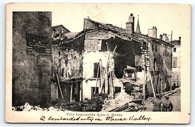 c1918 WWI MEUSE VALLEY BELGIUM A BOMBARDED CITY DAMAGE SOLDIERS POSTCARD P1589