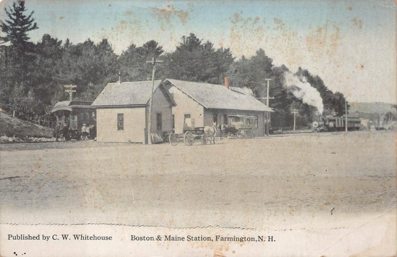 BOSTON & MAINE RAILROAD STATION TRAIN DEPOT FARMINGTON NEW HAMPSHIRE POSTCARD