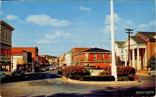 Milford DE Buick Street Vue Old Cars Postcard