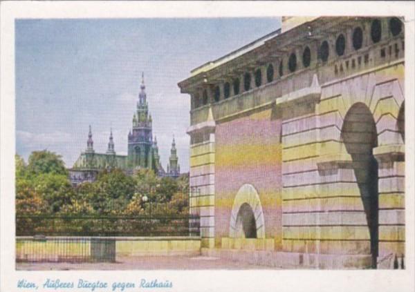 Austria Wien Vienna Aeuseres Burgtor Gegen Rathaus