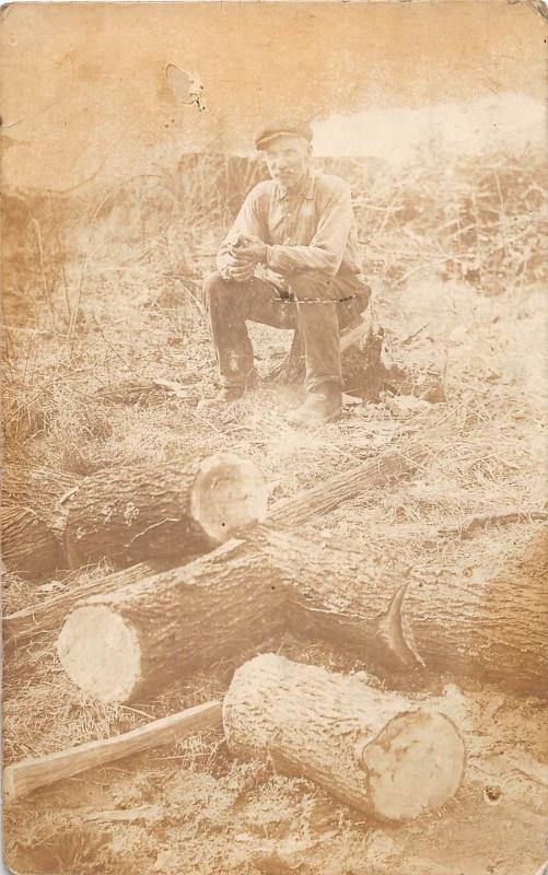 D85/ Occupational RPPC Real Photo Postcard c1910 Cutting up Firewood 32